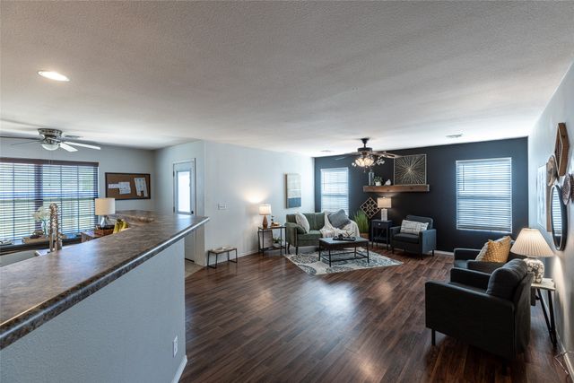 25057 S Roselake Drive, Claremore, OK 74019