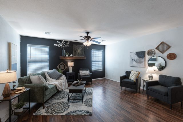 25057 S Roselake Drive, Claremore, OK 74019