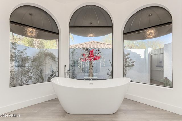 10662 E CAROL Avenue, Scottsdale, AZ 85258