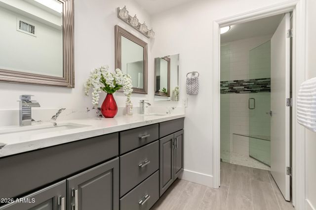 10662 E CAROL Avenue, Scottsdale, AZ 85258