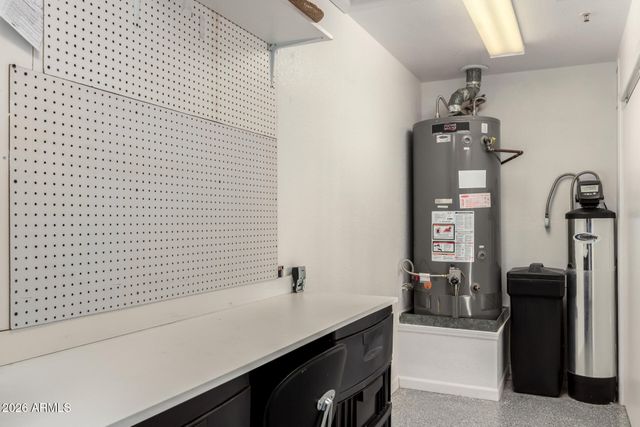 10662 E CAROL Avenue, Scottsdale, AZ 85258