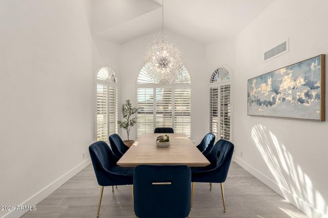 10662 E CAROL Avenue, Scottsdale, AZ 85258