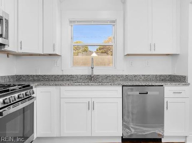 2850 Grandy AVE, Norfolk, VA 23509