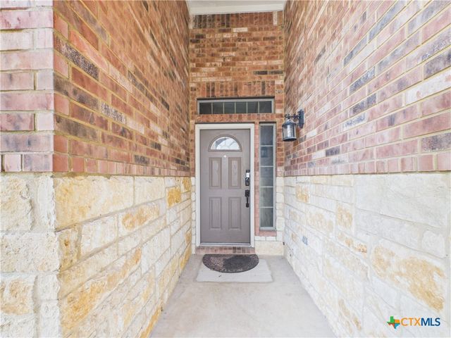 1070 Sussex Way, Round Rock, TX 78665