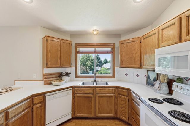 5910 S Julia Ct, Spokane, WA 99223