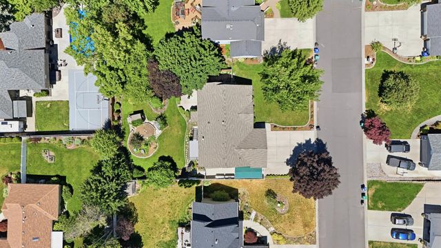 5910 S Julia Ct, Spokane, WA 99223