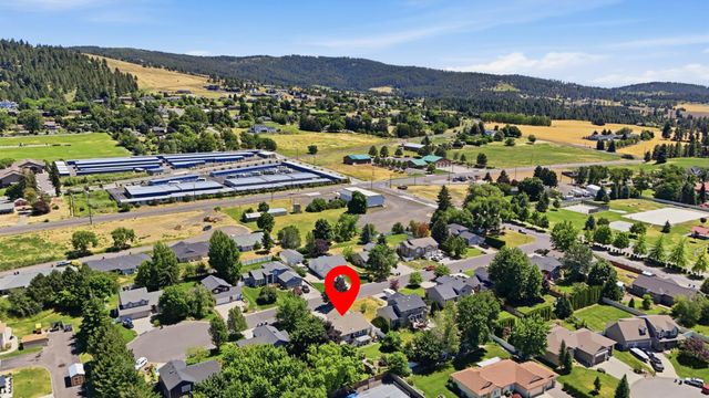 5910 S Julia Ct, Spokane, WA 99223
