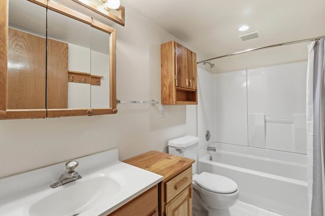 5910 S Julia Ct, Spokane, WA 99223