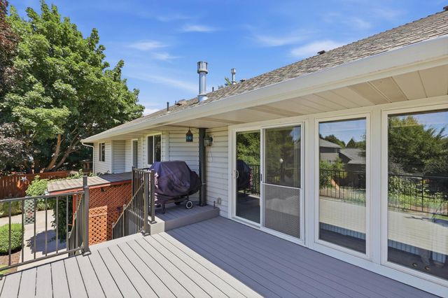 5910 S Julia Ct, Spokane, WA 99223