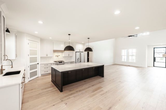 408 Halltown Rd, Portland, TN 37148