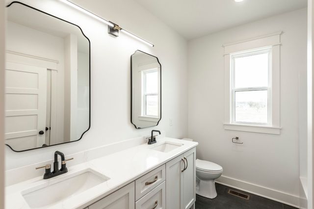 408 Halltown Rd, Portland, TN 37148