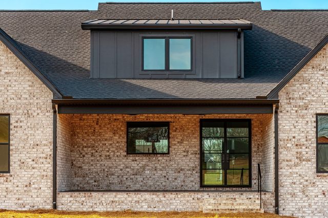 408 Halltown Rd, Portland, TN 37148