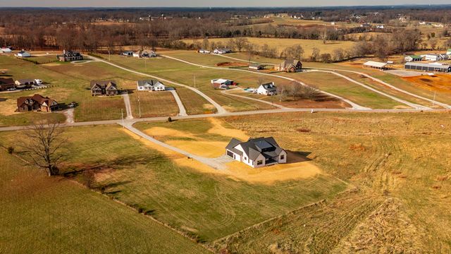 408 Halltown Rd, Portland, TN 37148