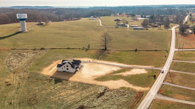 408 Halltown Rd, Portland, TN 37148