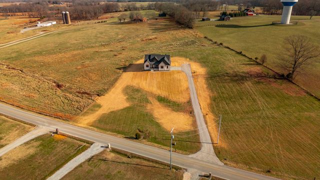 408 Halltown Rd, Portland, TN 37148