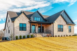 408 Halltown Rd, Portland, TN 37148