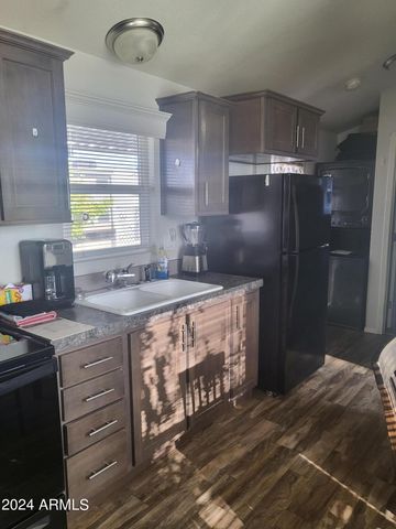 21302 W WESTWARD VIEW Road, Congress, AZ 85332