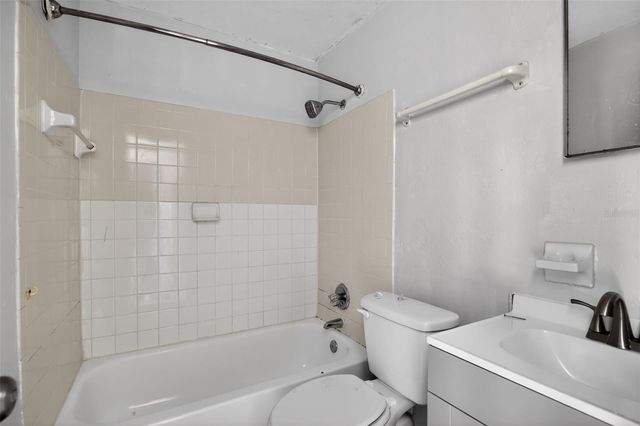 2628 SW 31ST PLACE, Gainesville, FL 32608