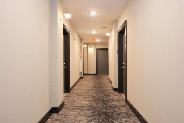 92 Drs James Parker Boulevard 204, Red Bank, NJ 07701