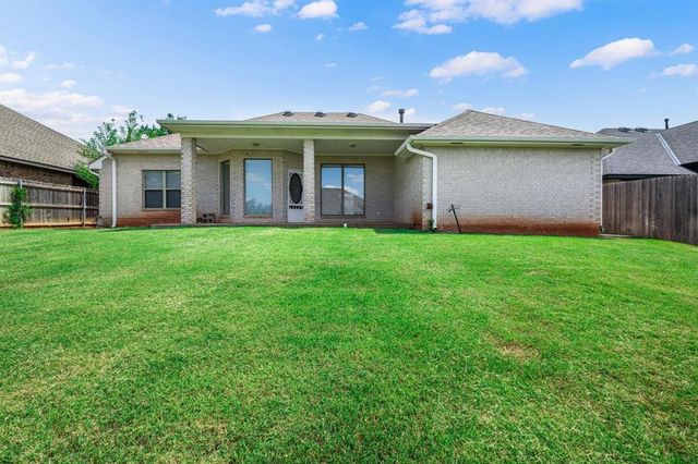 2805 NW 168th Street, Edmond, OK 73012