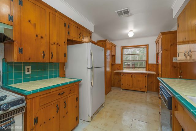 1843 Hollyhock Drive, Shreveport, LA 71118