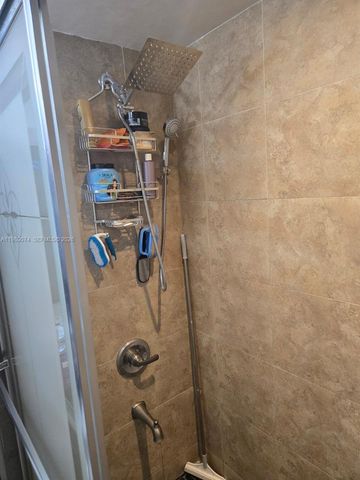 16450 NW 2nd Ave 310, Miami, FL 33169