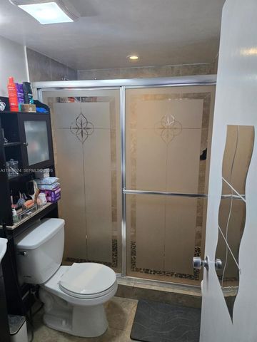 16450 NW 2nd Ave 310, Miami, FL 33169