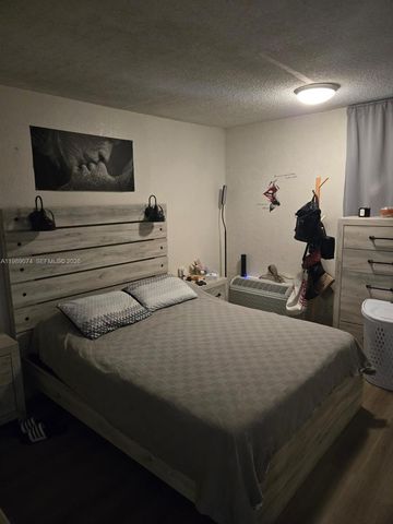 16450 NW 2nd Ave 310, Miami, FL 33169