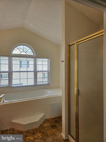 12800 CENTER PARK WAY, Upper Marlboro, MD 20772