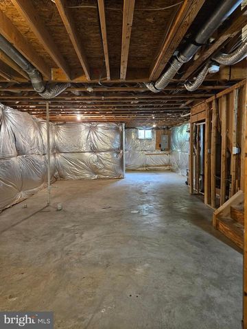 12800 CENTER PARK WAY, Upper Marlboro, MD 20772