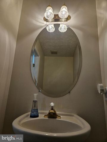 12800 CENTER PARK WAY, Upper Marlboro, MD 20772