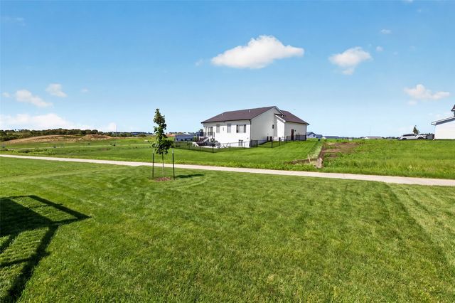 3007 Myron Street, Norwalk, IA 50211