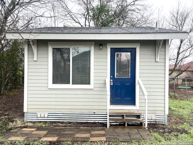 4810 John Victor, San Antonio, TX 78220