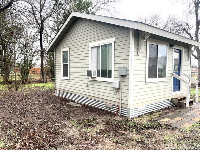 4810 John Victor, San Antonio, TX 78220