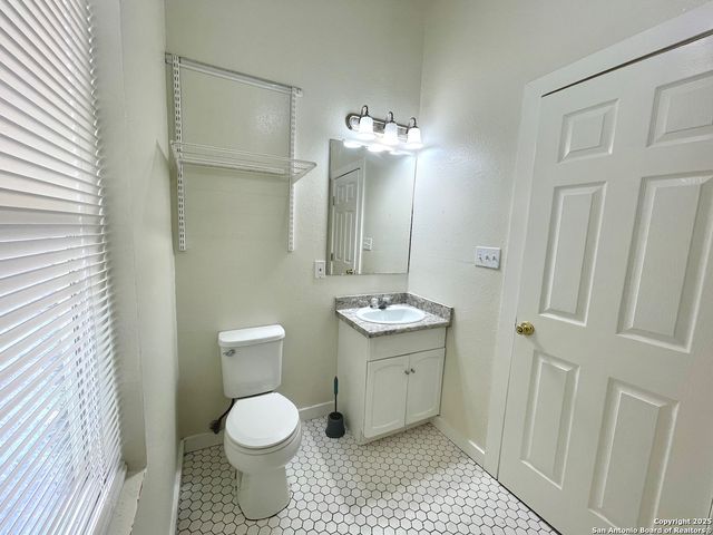 4810 John Victor, San Antonio, TX 78220