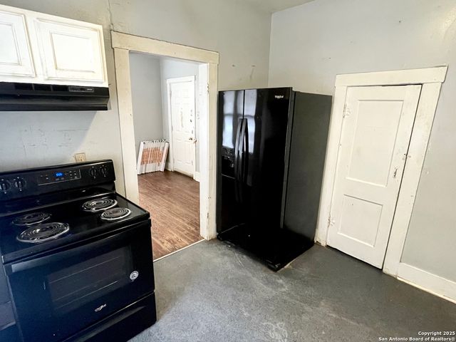 4810 John Victor, San Antonio, TX 78220