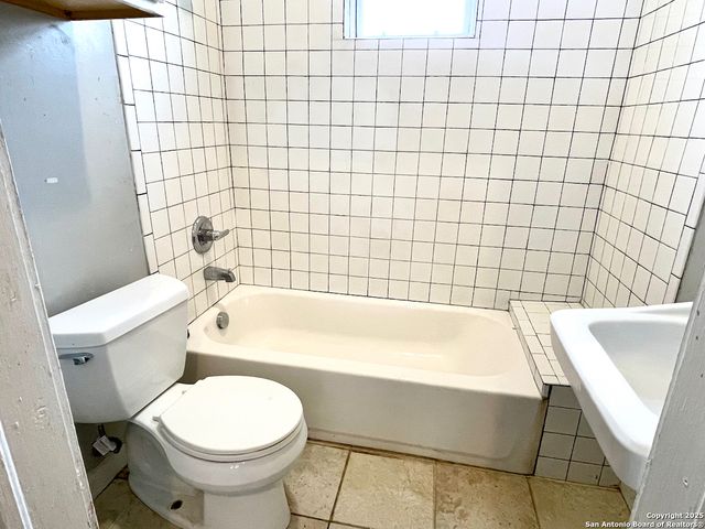 4810 John Victor, San Antonio, TX 78220