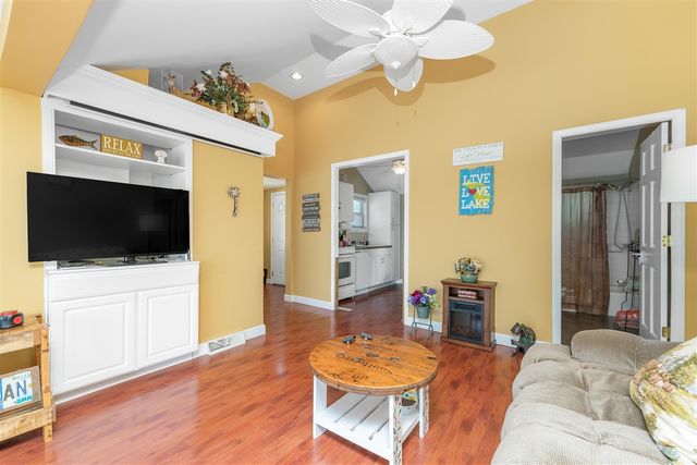 106 Lyon Lake Road, Marshall, MI 49068