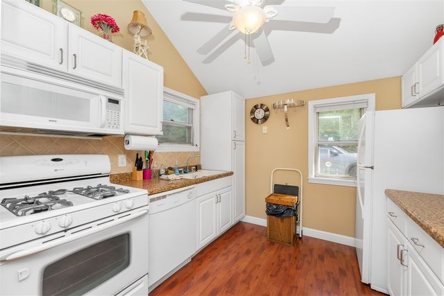 106 Lyon Lake Road, Marshall, MI 49068