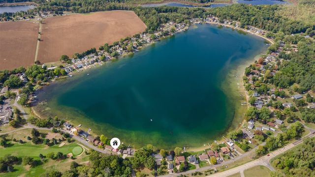 106 Lyon Lake Road, Marshall, MI 49068