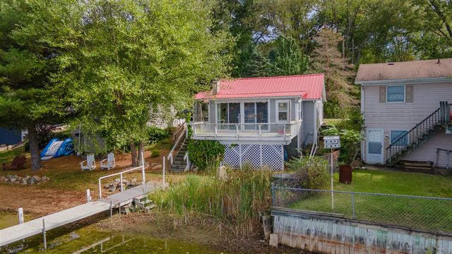 106 Lyon Lake Road, Marshall, MI 49068