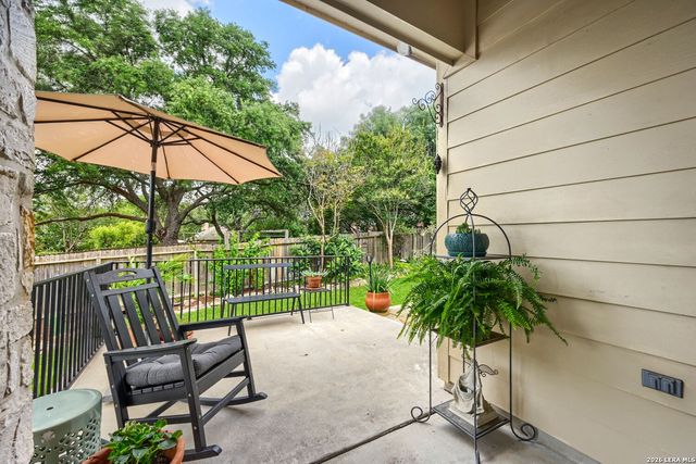 18647 Rogers Glen, San Antonio, TX 78258