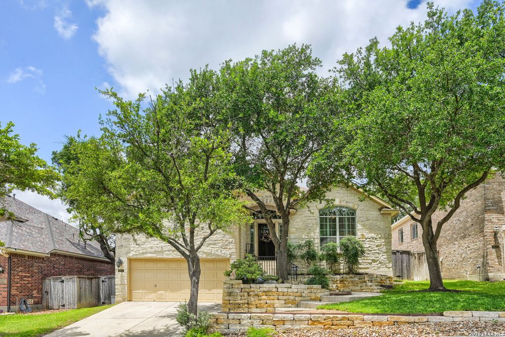 18647 Rogers Glen, San Antonio, TX 78258