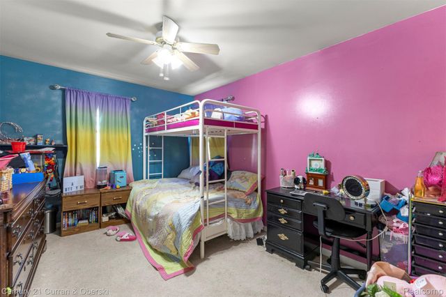 250 Chestnut Street, Wyandotte, MI 48192