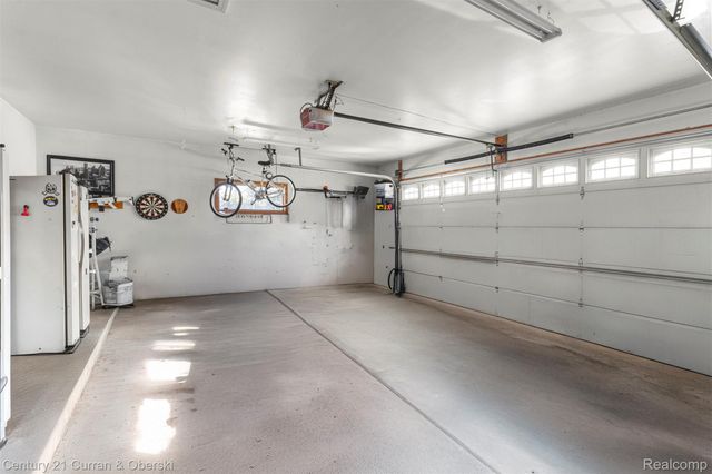 250 Chestnut Street, Wyandotte, MI 48192