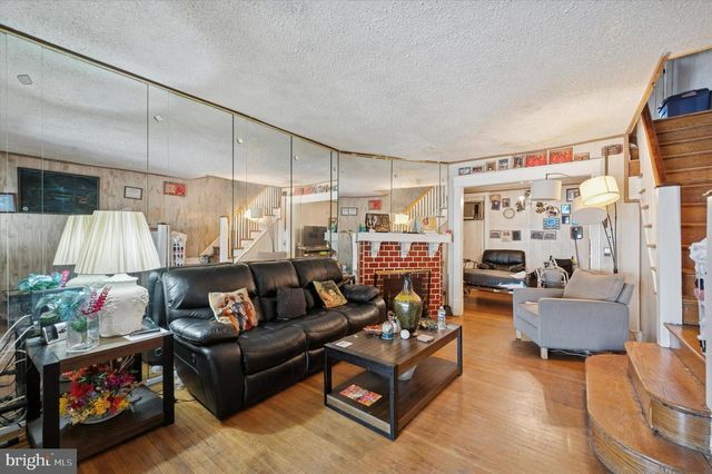 1123 WINDRIM AVE, Philadelphia, PA 19141