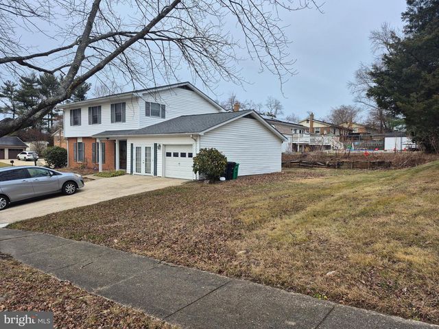 9800 GAY DR, Upper Marlboro, MD 20772