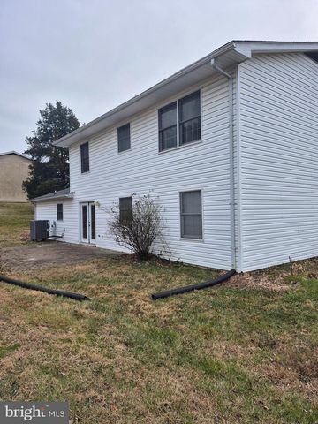 9800 GAY DR, Upper Marlboro, MD 20772