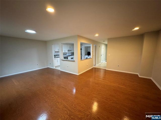 119 Broadway, Cresskill, NJ 07626