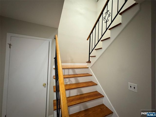 119 Broadway, Cresskill, NJ 07626